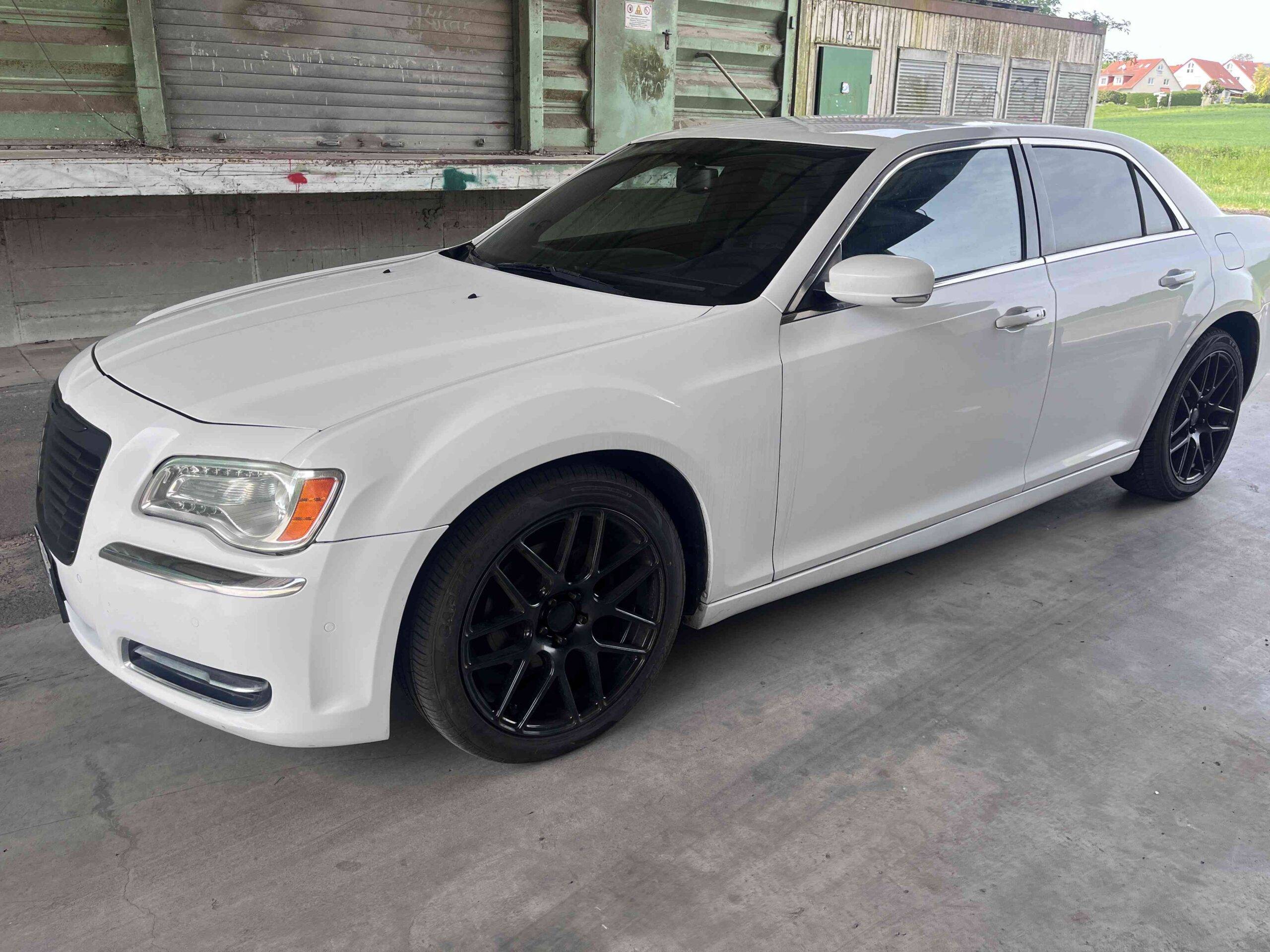 2014 Chrysler 300C 3.6VVT ex Rotterdam EUR 7.990.- 2014 Chrysler 300C 3.6VVT ex Rotterdam EUR 7.990.-